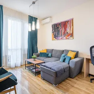 Bpr Blue Paradise With A/c Budapest