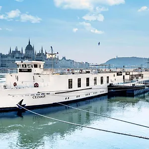 Båthotell Onriver - Ms Cezanne, Budapest